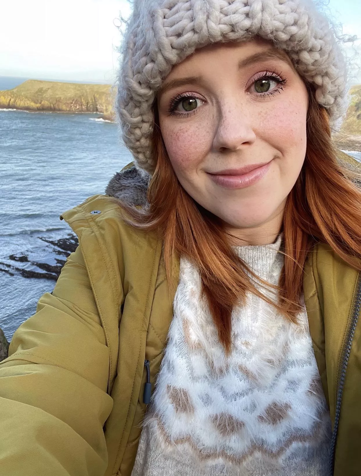 Good morning! Hope you have an amazing week 💕 [F]