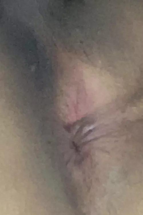 Hands up if u wanna fuck my ass hole so tight just for you