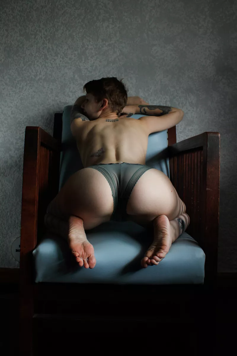 Happy Monday Bum Day! ^^