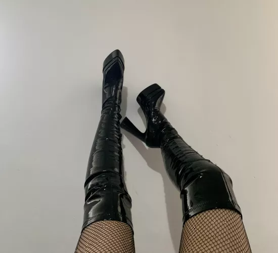 Hooked with just one look..