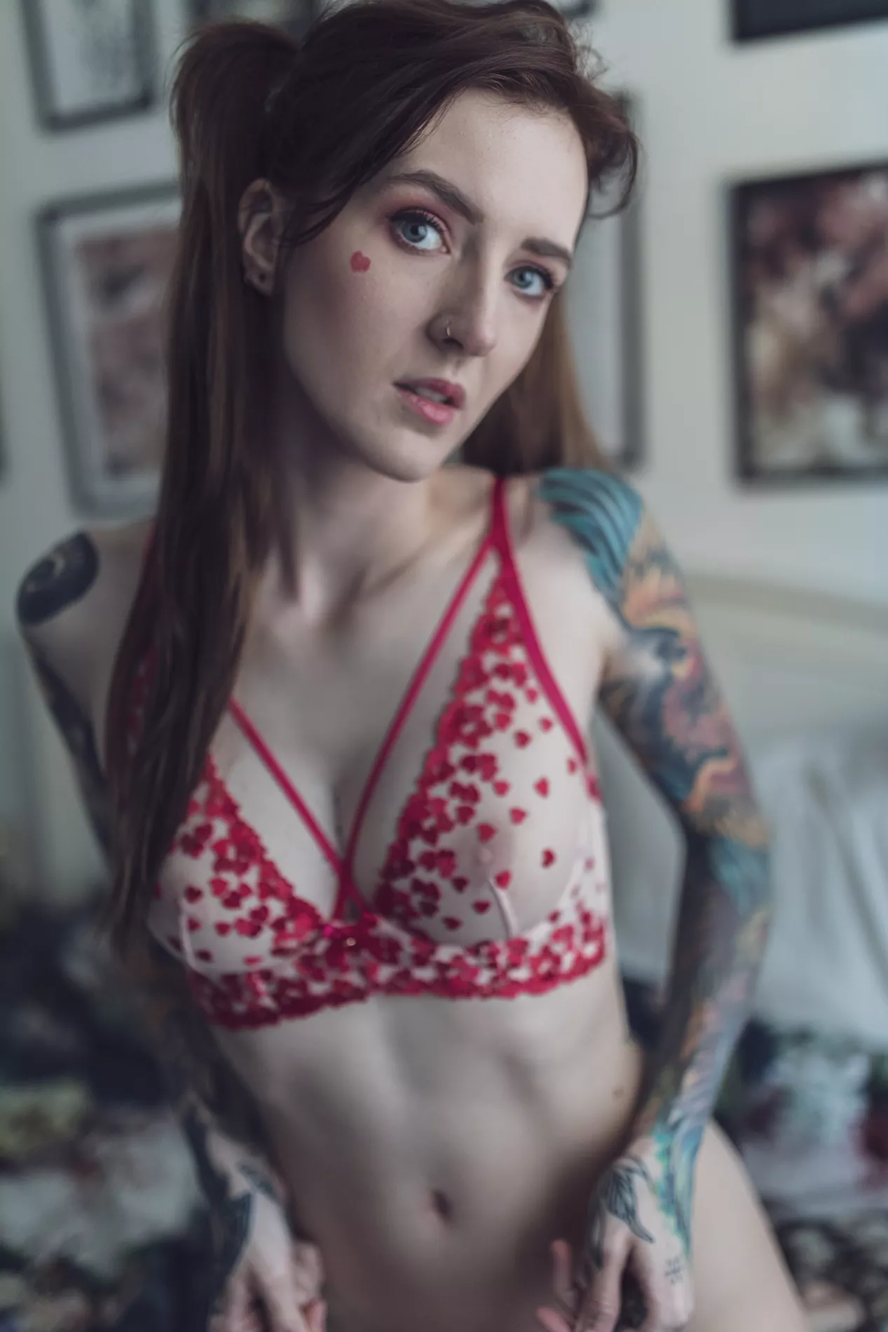 I want to be your naughty girl