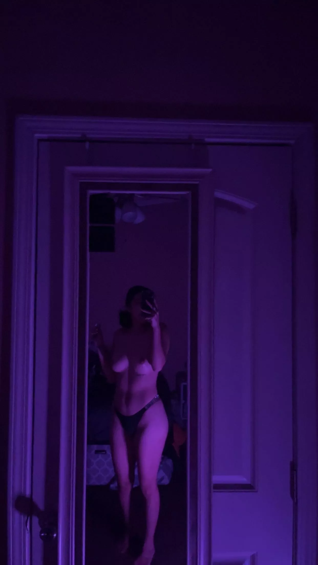 Into my 19 Latina gf ?