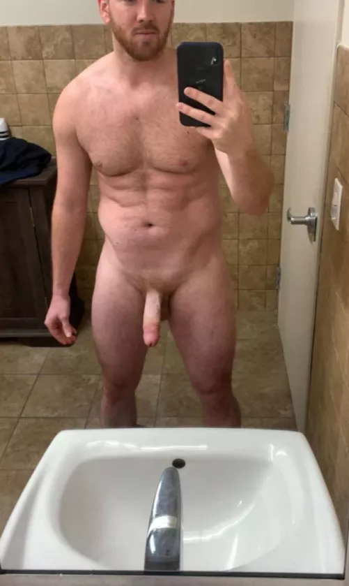 (M) 33