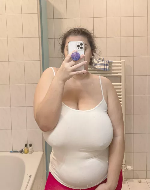 my nipples are so hard, they’re poking through my top😁