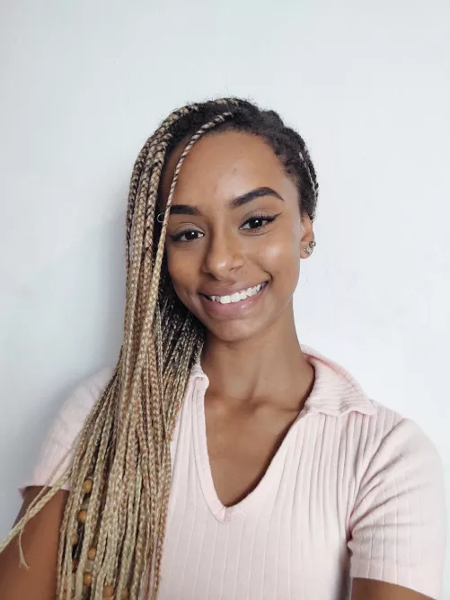 Natural and no makeup on