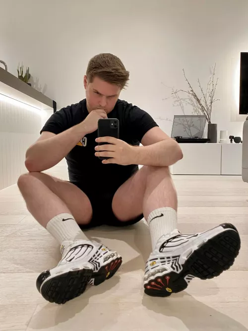 Need MW2/Warzone Friends - Atlas#8370681