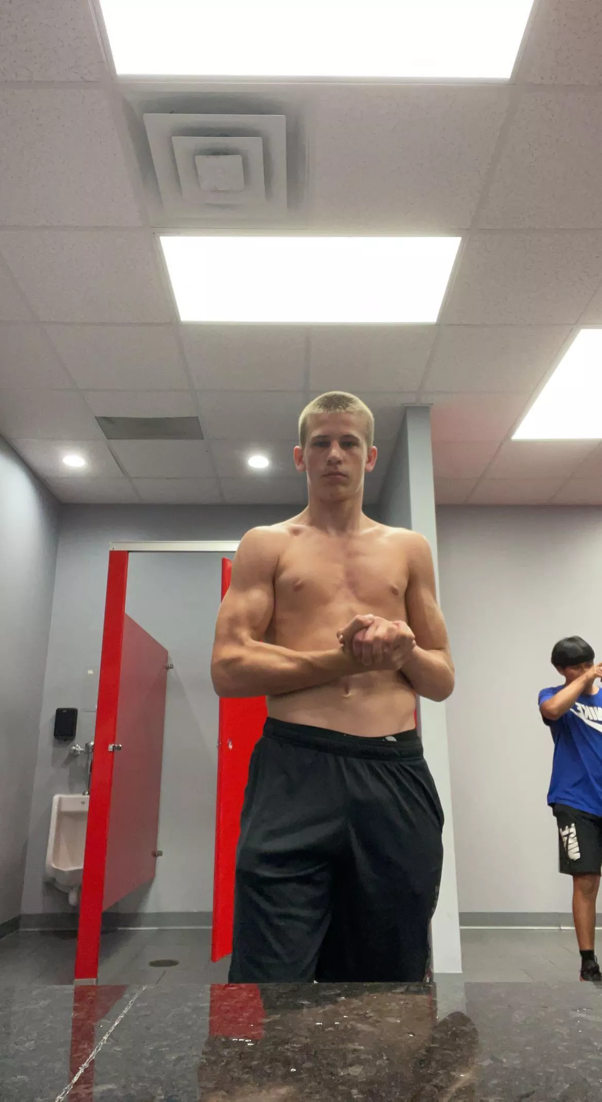 someone late night text me bf it makes me so horny