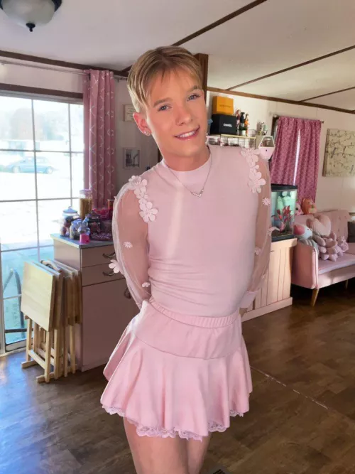 there’s a lot of light pink going on 🎀