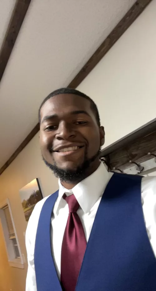 Thought I looked good here. Happy Monday!