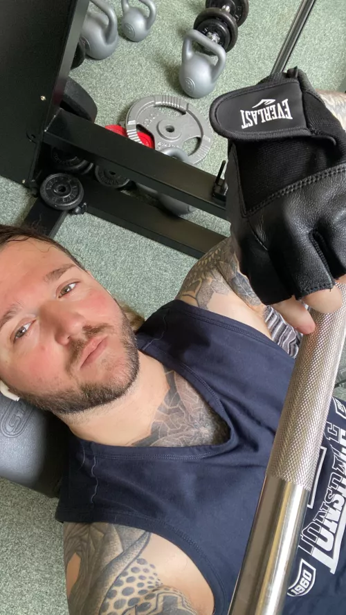 Waiting for RE4make 🥹