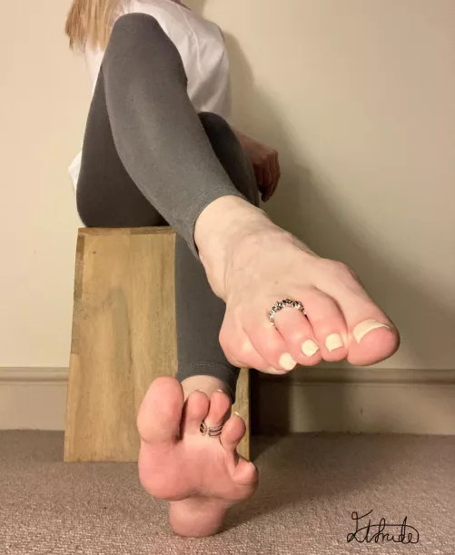 Would you give my toes a kiss?