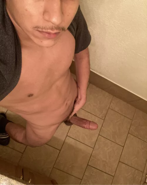 🍤🤷🏾‍♂️