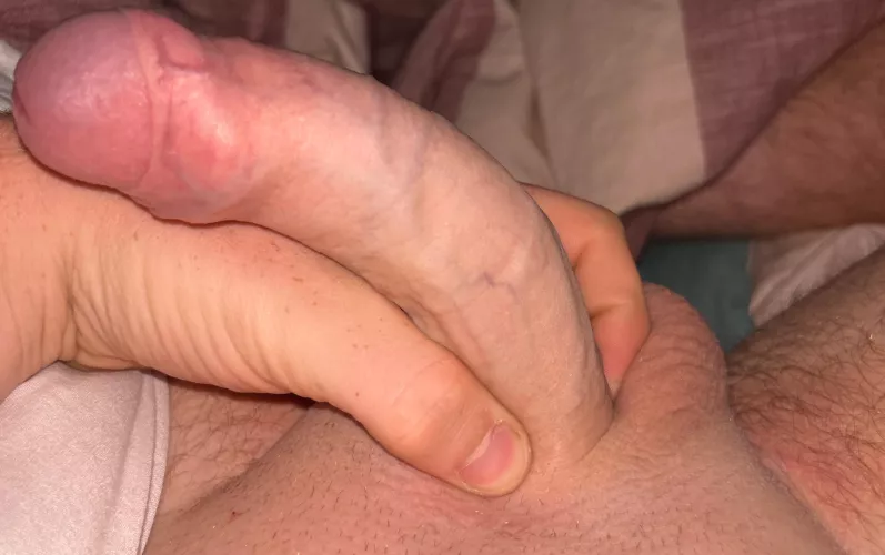 19 daddy horny asf for slutty bottoms hmu yourownerbby