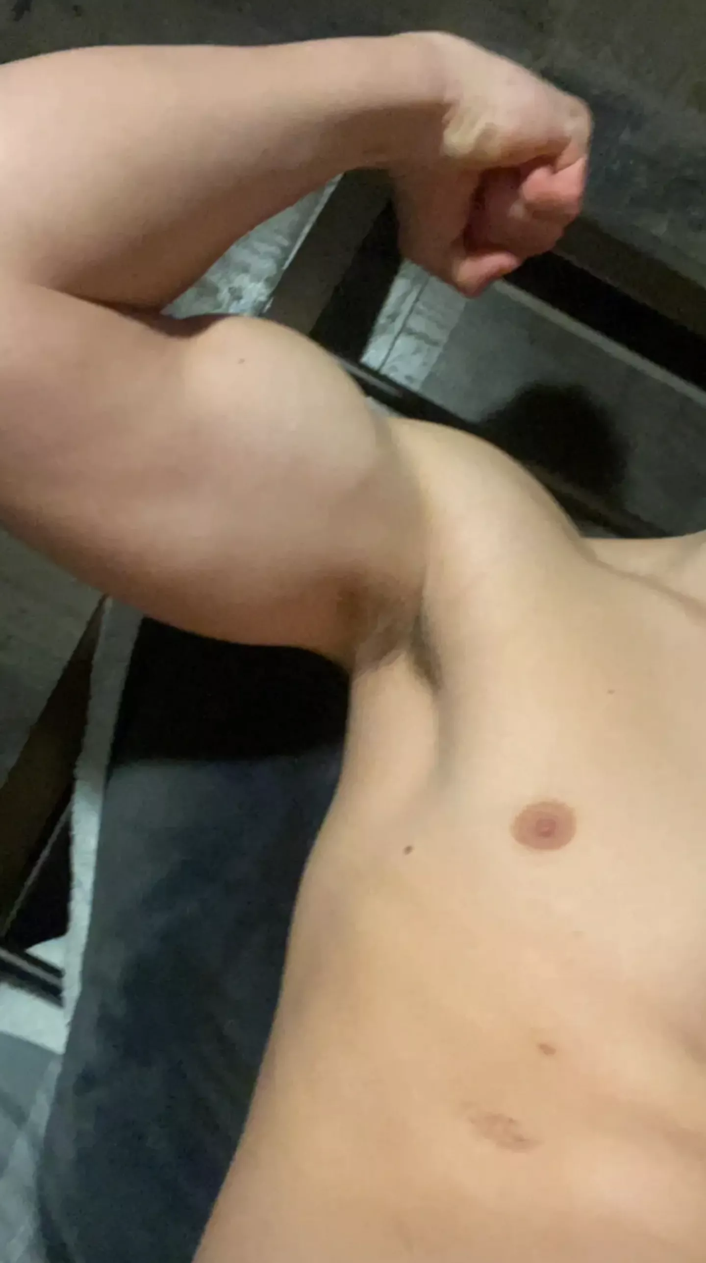 Anyone wanna chat? Hmu