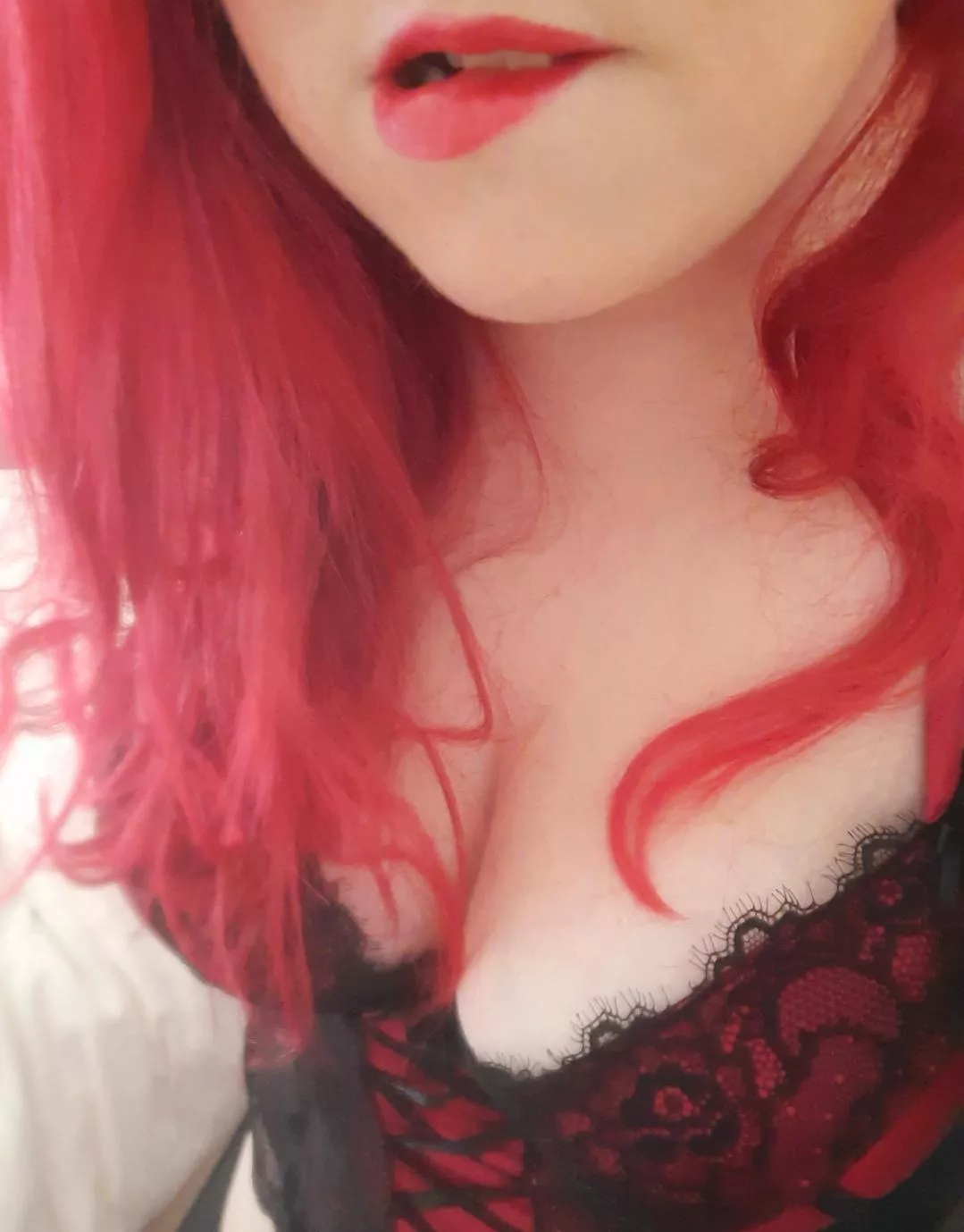 Can there ever be too much red! [F]
