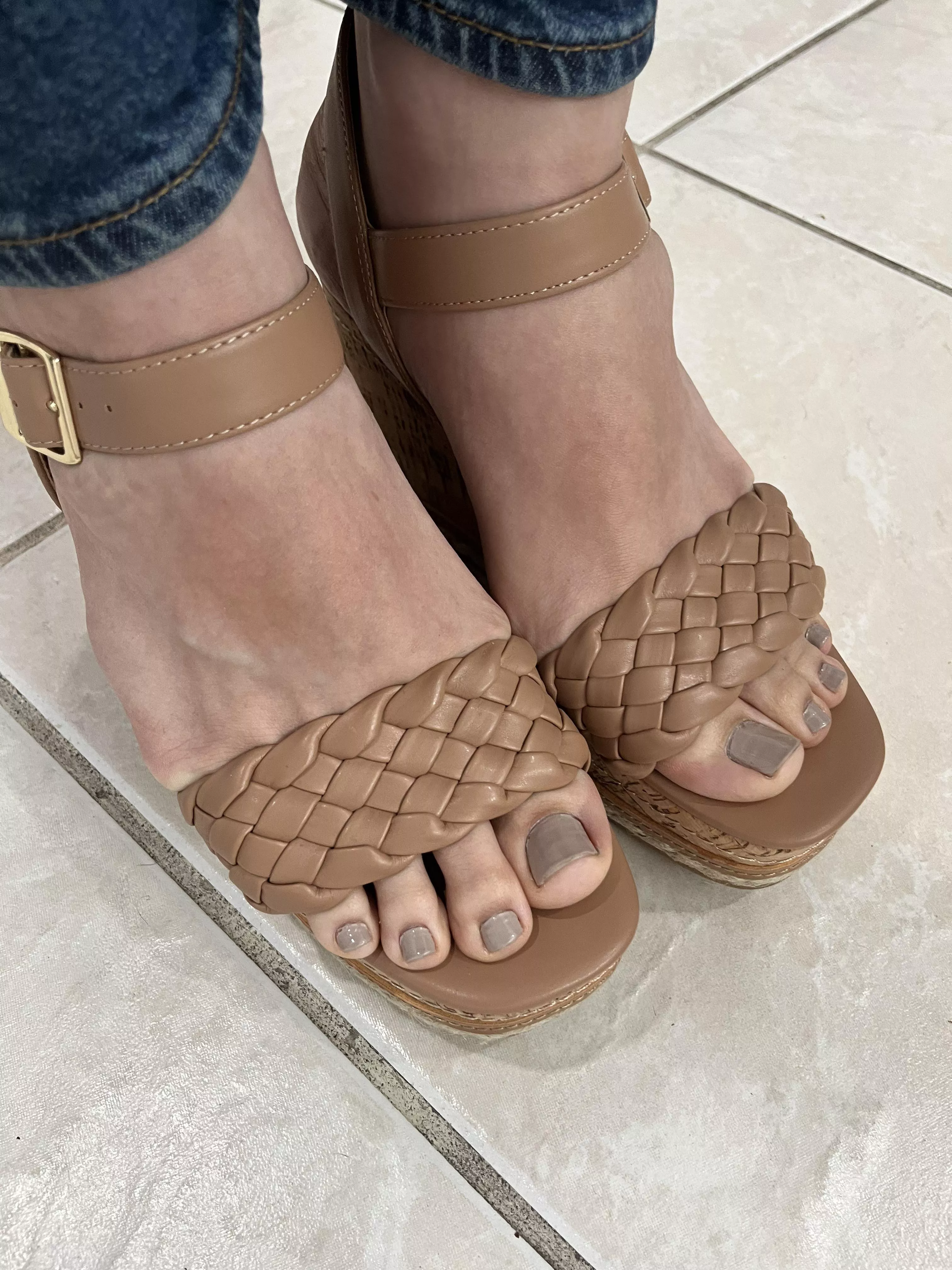 Choose my next nail color☺️