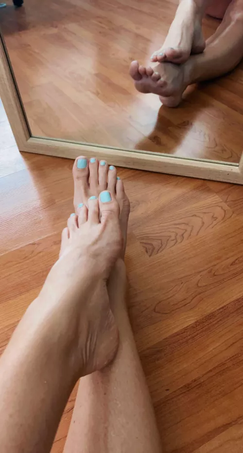 Feeling cute 😋 (39F)