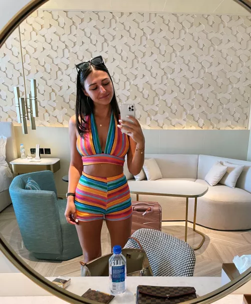 Feeling totally cute in that outfit:)