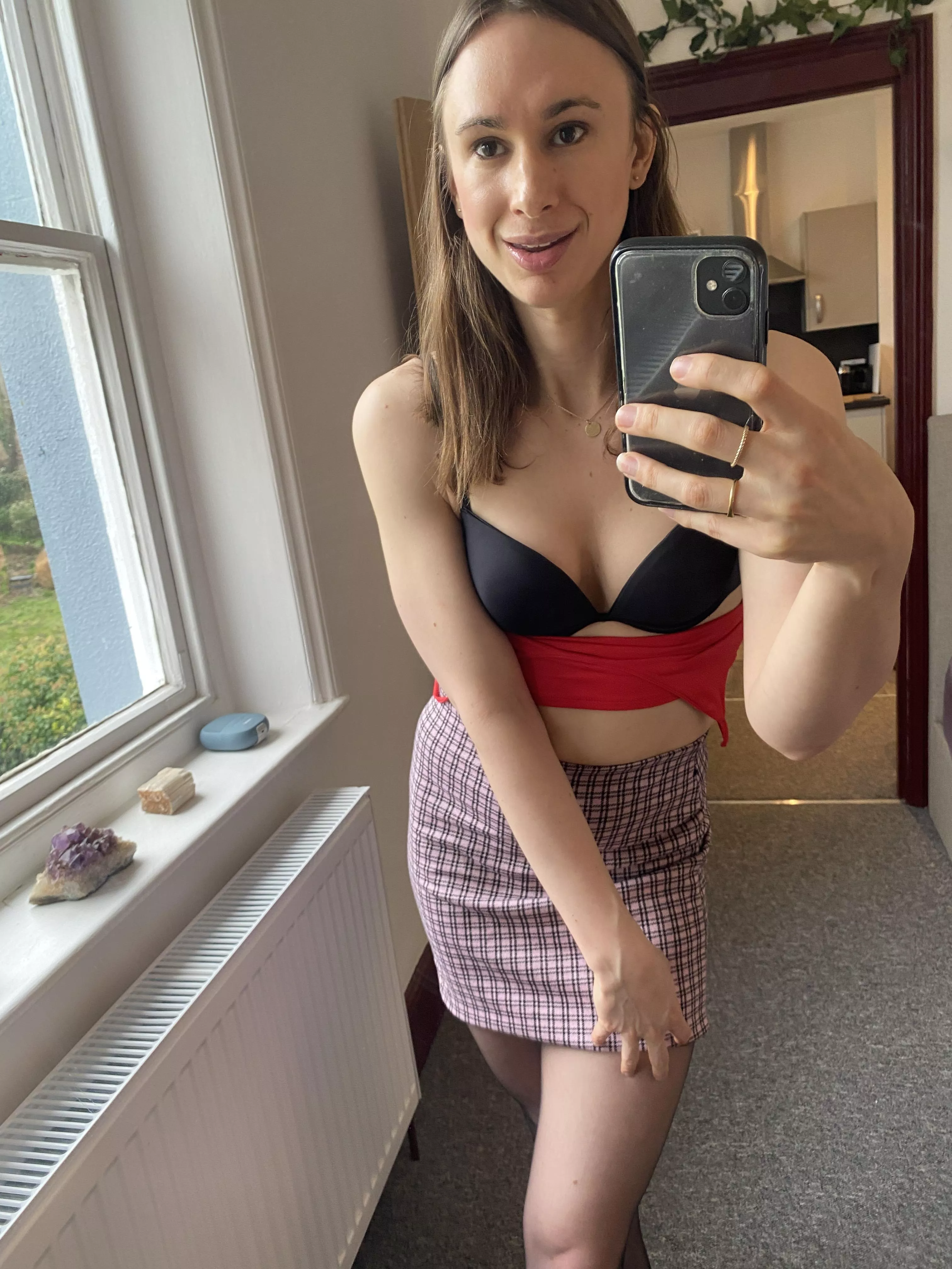 Getting ready to go out 😘