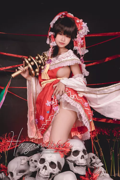 Hakurei Reimu from Touhou by Hazamiin_cos