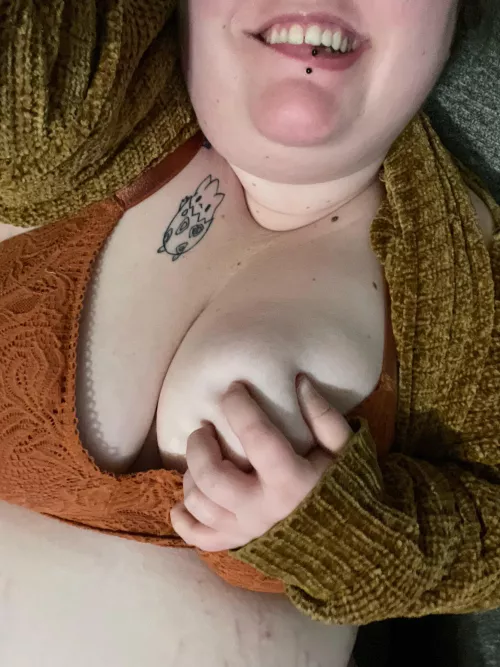 Hungry for some attention 🤤