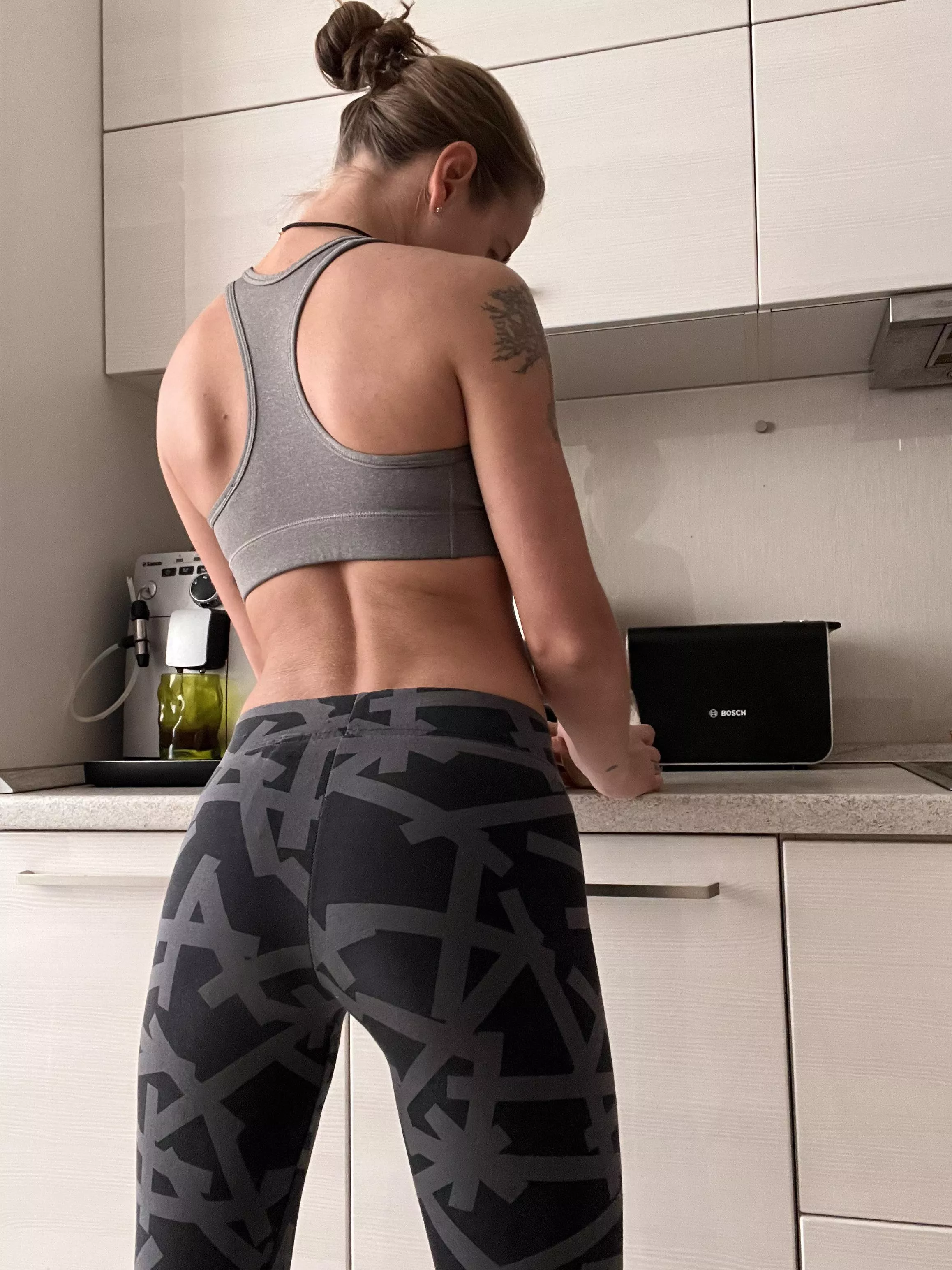 I cook my own breakfast