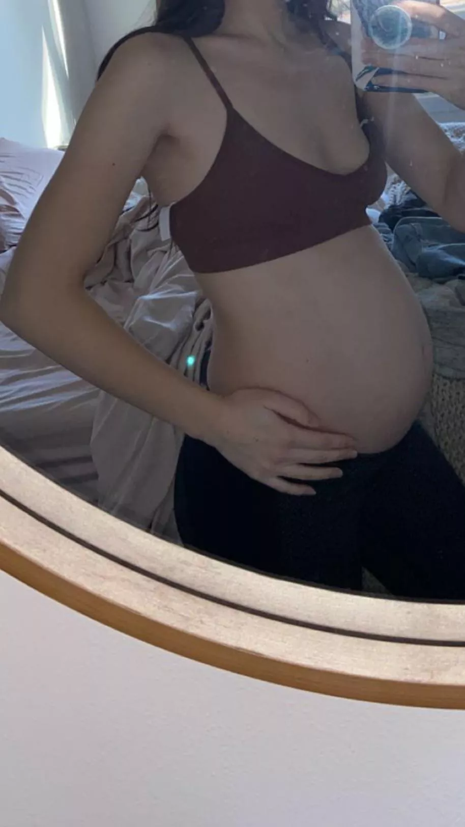 I love being a little prego slut! 😏