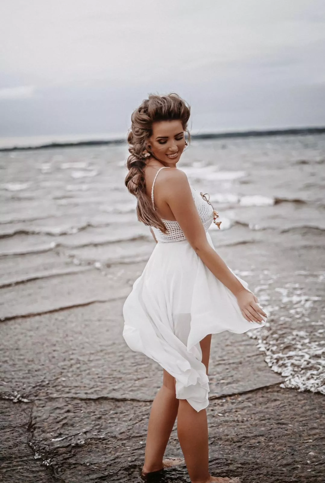 I never wear underwear in summer