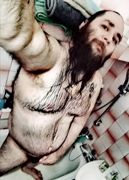 Just find this group and wanna introduce myself. Maybe not as insanely but I love my fur. Hope you will too