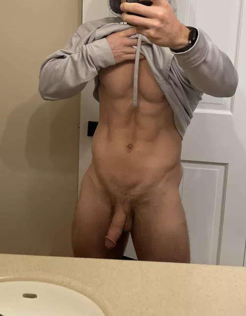 Meet me at the gym 😈