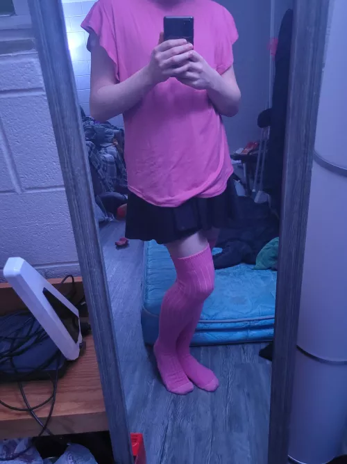 My first fem outfit! I know it's basic but I think it looks alright