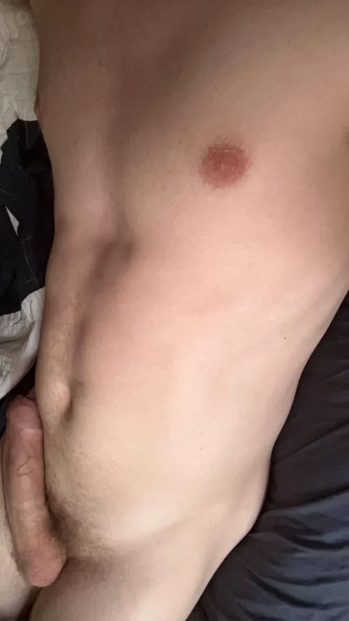 My snap (@throwawaycock12) got disabled… I know this is a reach but, “fit stuff” if you see this, DM me