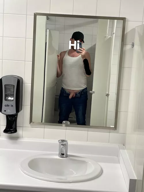 Quick pic in IKEA 🔧🔩⚙️