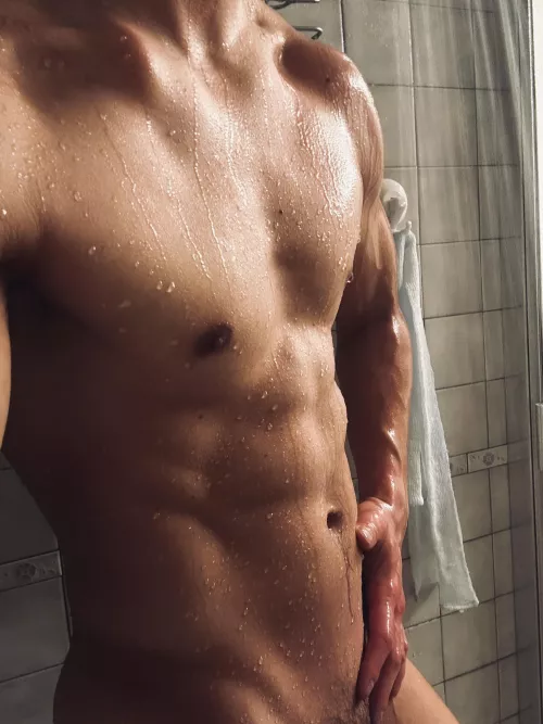 Ripped my hand during my workout. Could I borrow yours?