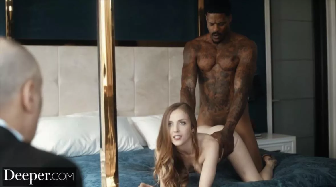 She said she’d handle the guy who’s blackmailing me…found her handling it!