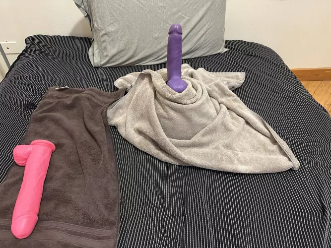 The purple 7in (2in w) is now just how I warm up to the pink 14in (2.5in w)