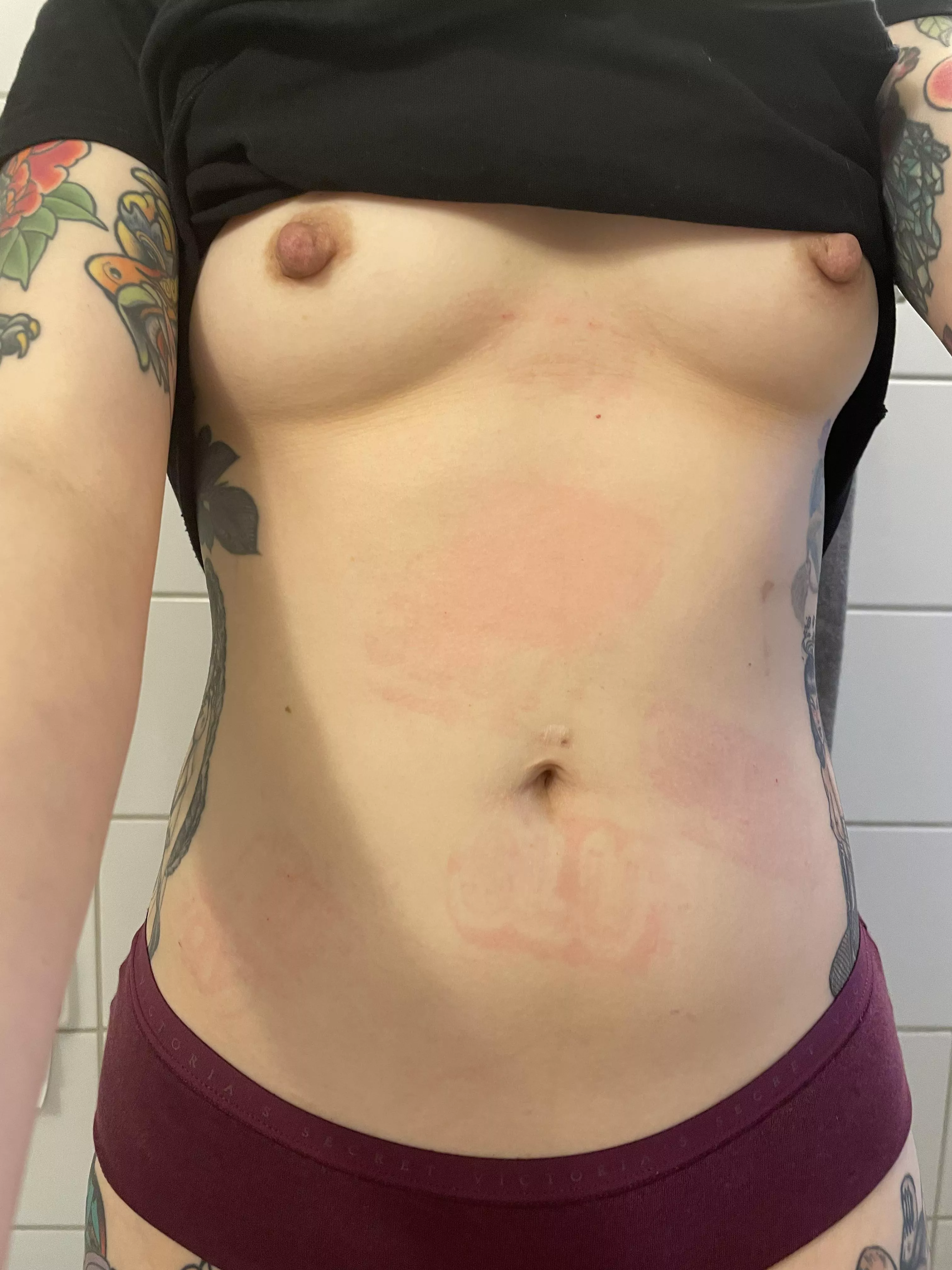 Trying out a new paddle while waiting for Master to come home [f]