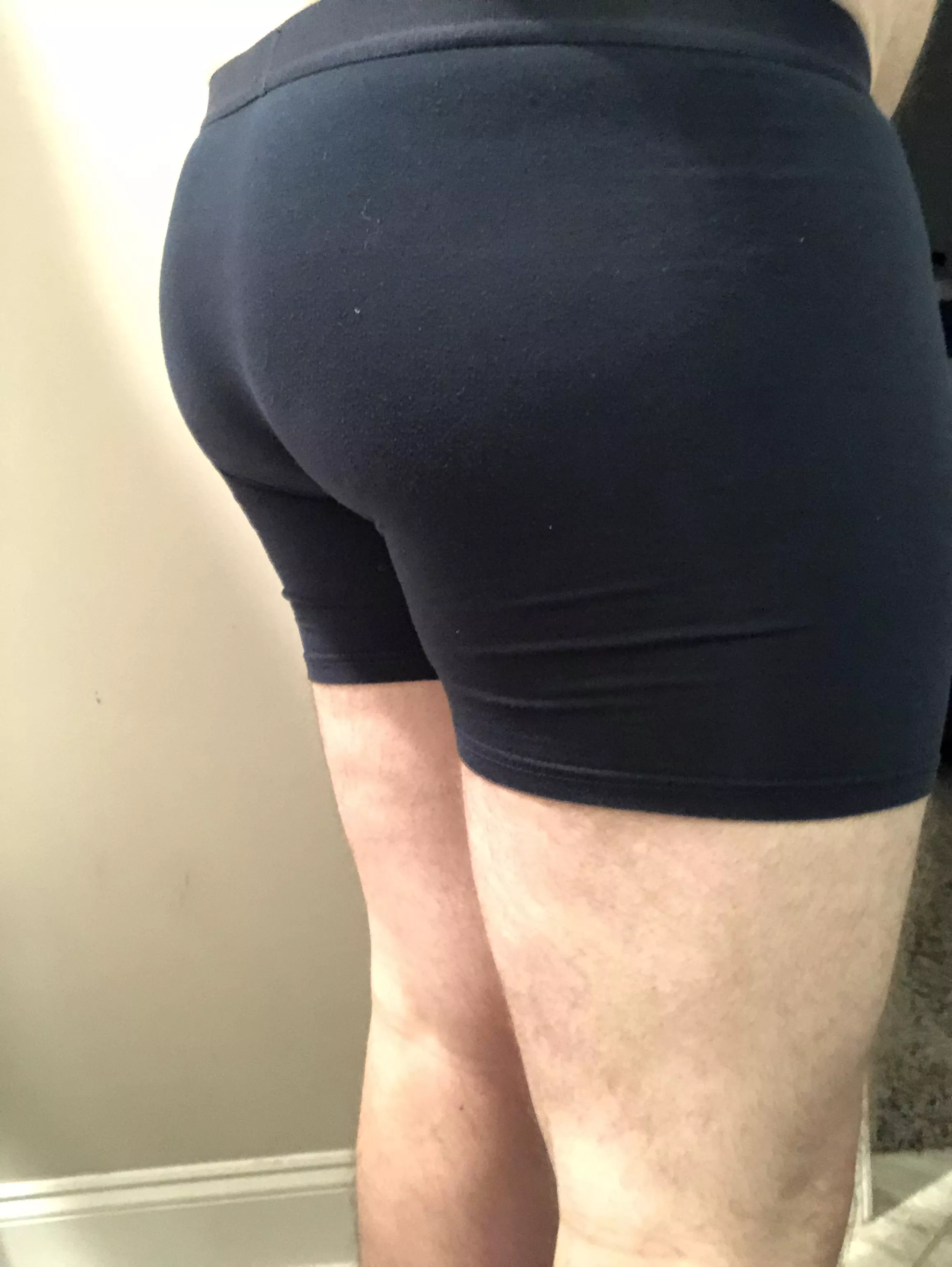 Who can give me a massage?