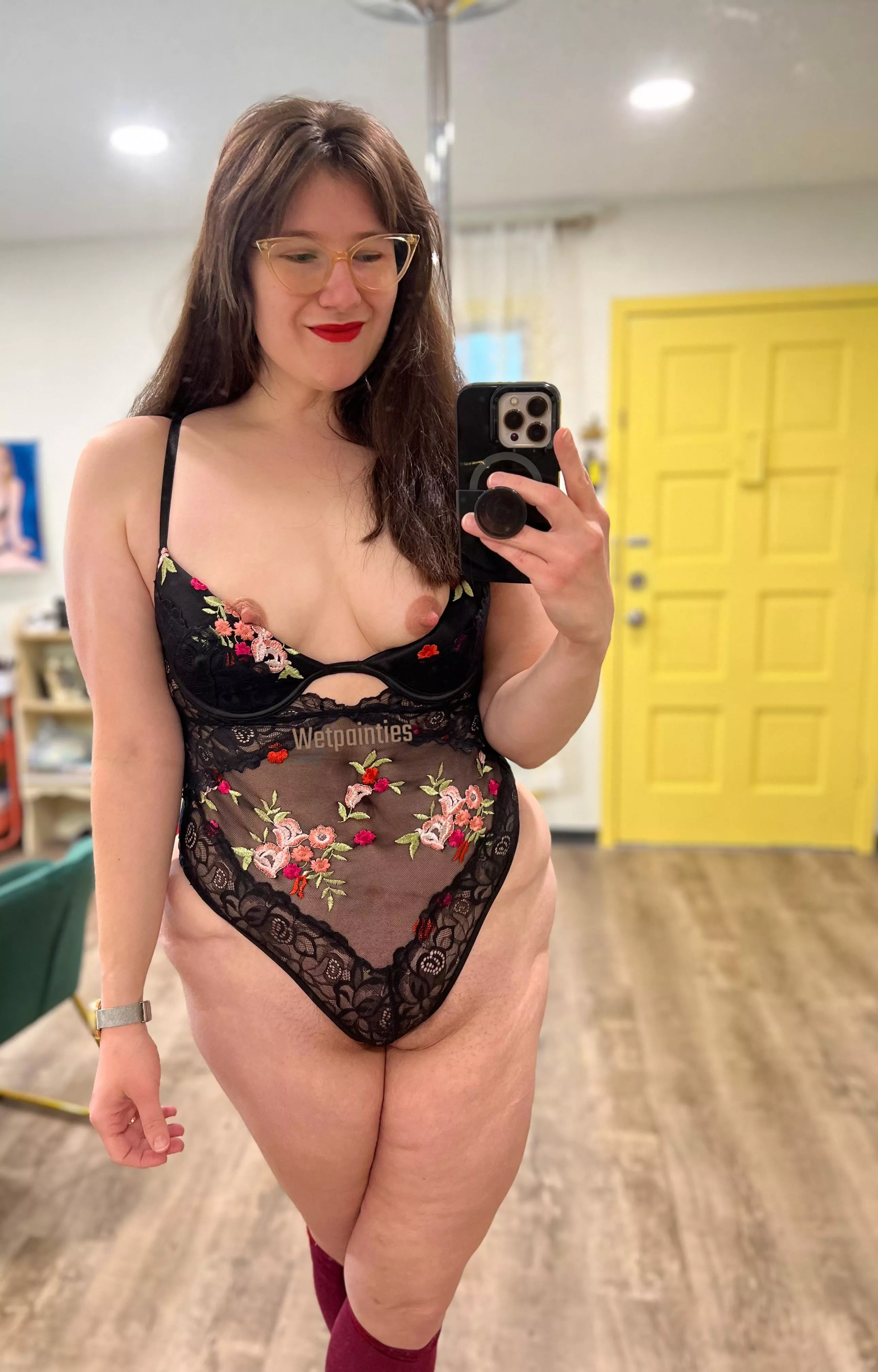 Will smirking make them stay put?