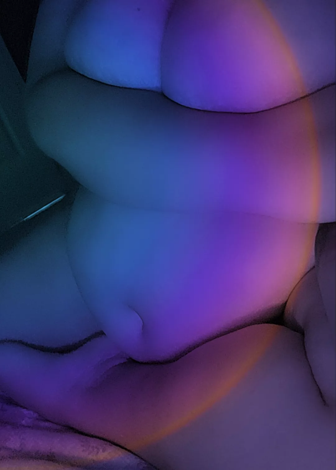 Woke up feeling meh. Took this pic and made it worse 😅