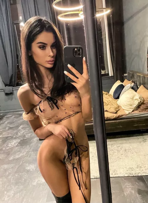 You can enjoy all my beauty