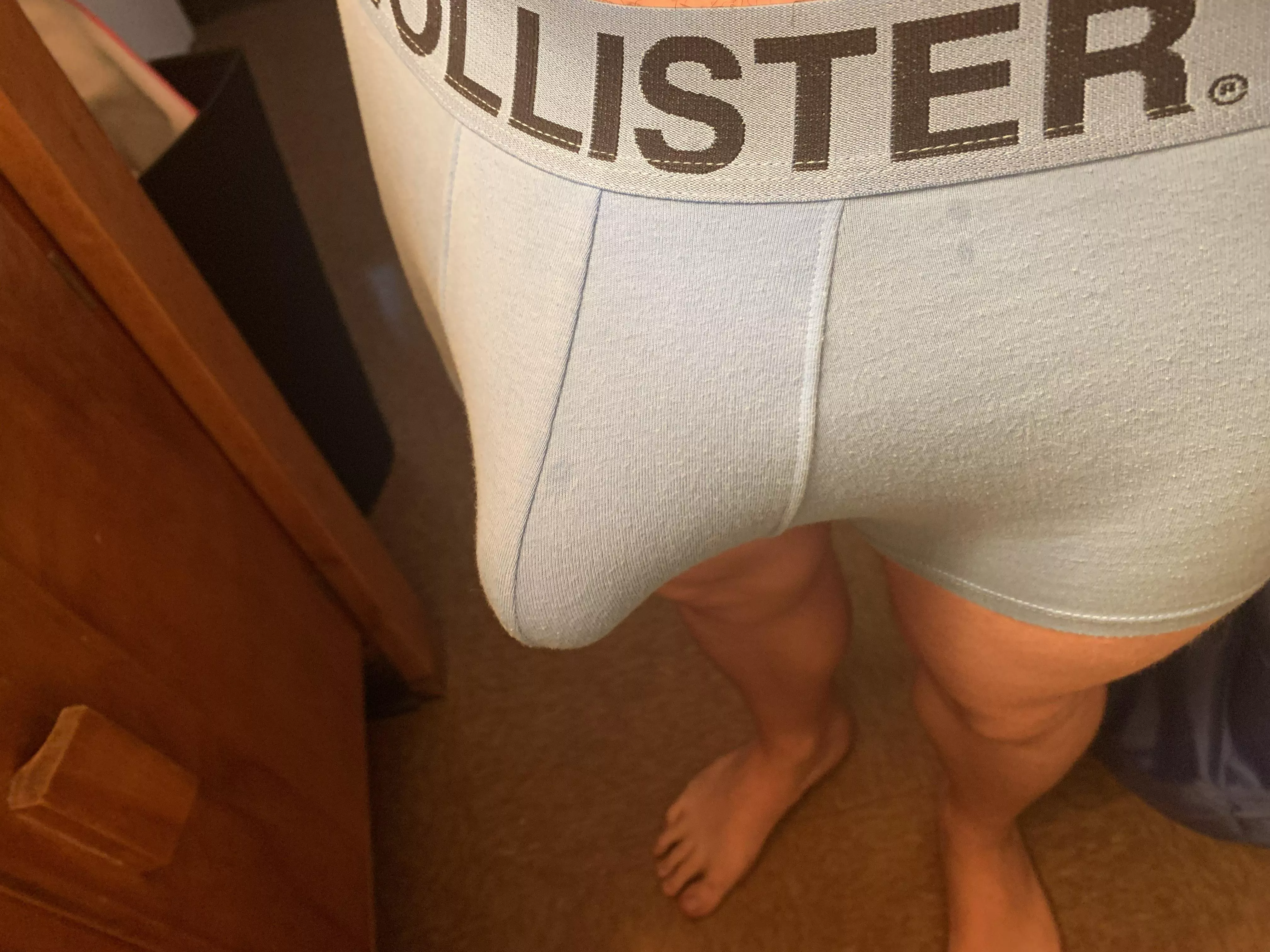 You like my wood? Gets a little wet in the morning 💦