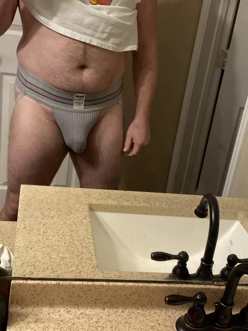 40 married TX dad bod yoga_daddy