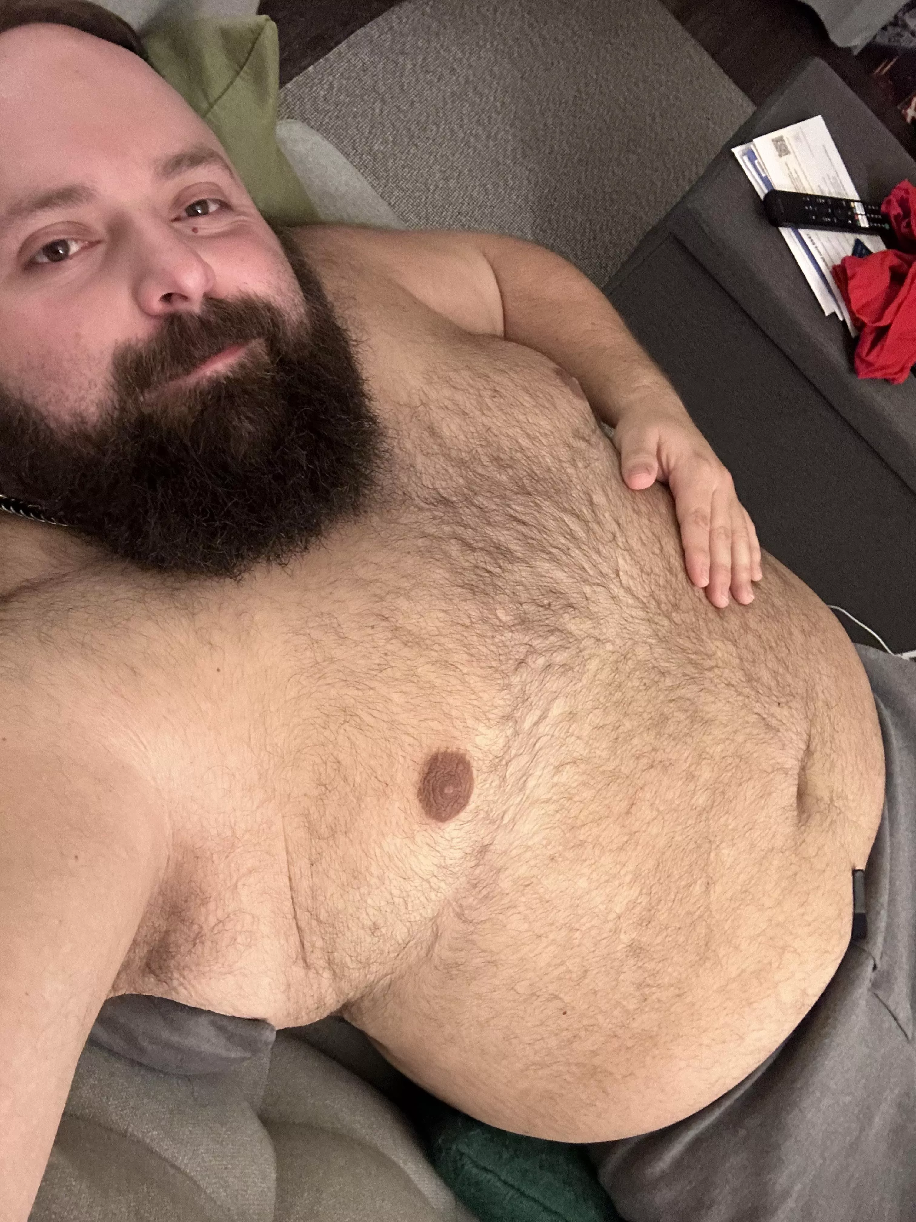 A (delayed) tummy Tuesday photo: