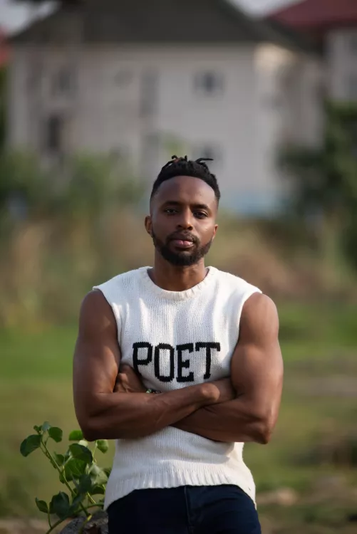 A friend got me this vest for world poetry day. Happy belated world poetry day✍️