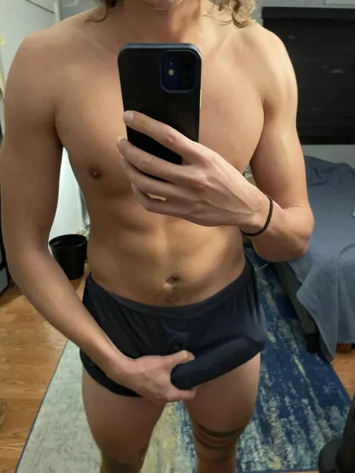 Anybody else want to grab my cock in my boxers?