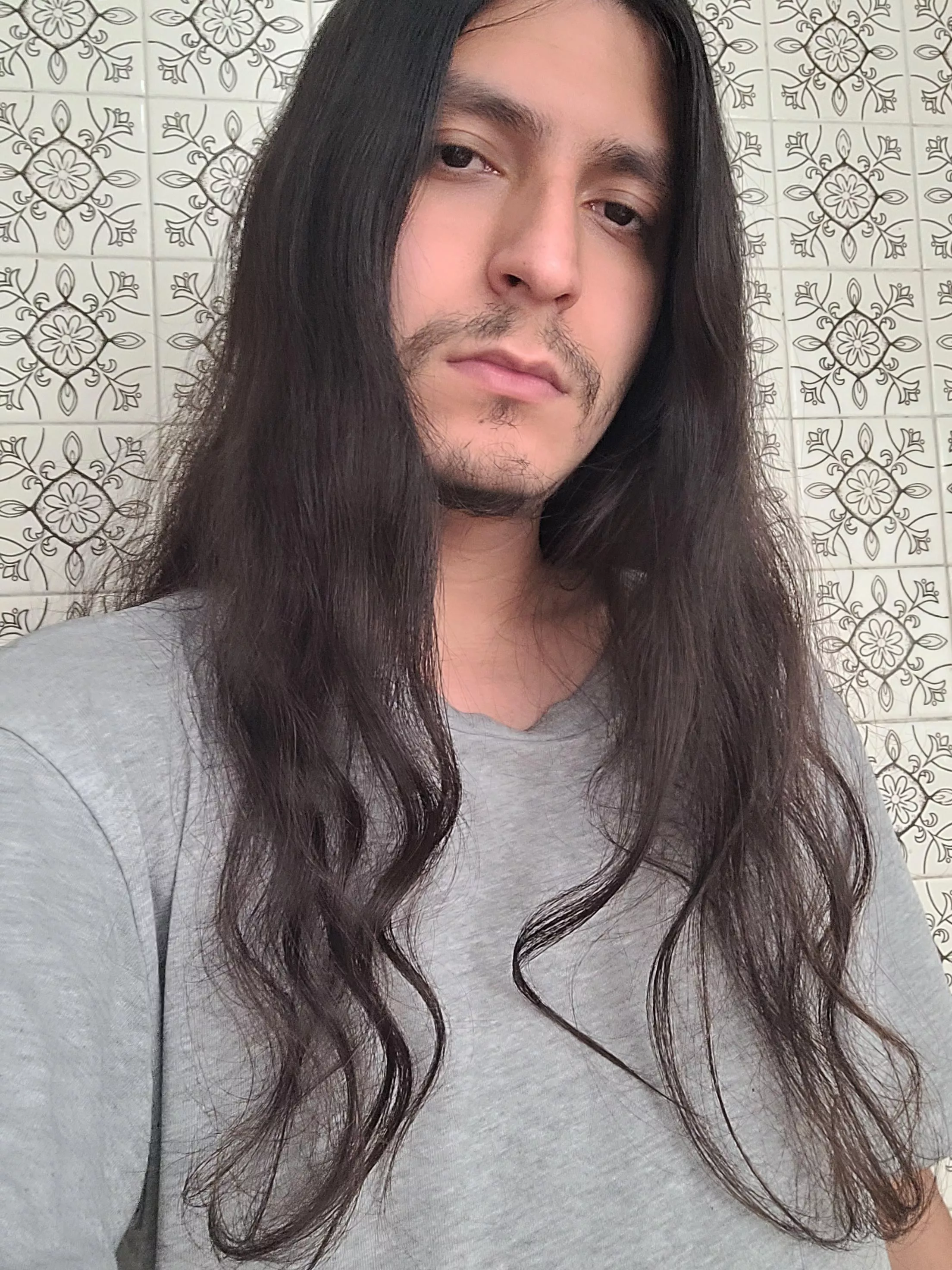 Been playing solo for a while, wanna be friends?