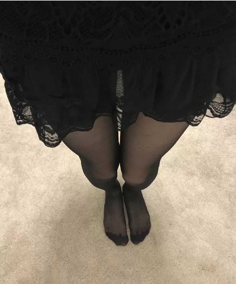 Do you like my skirt with black pantyhose? Tell me what you want to do next?