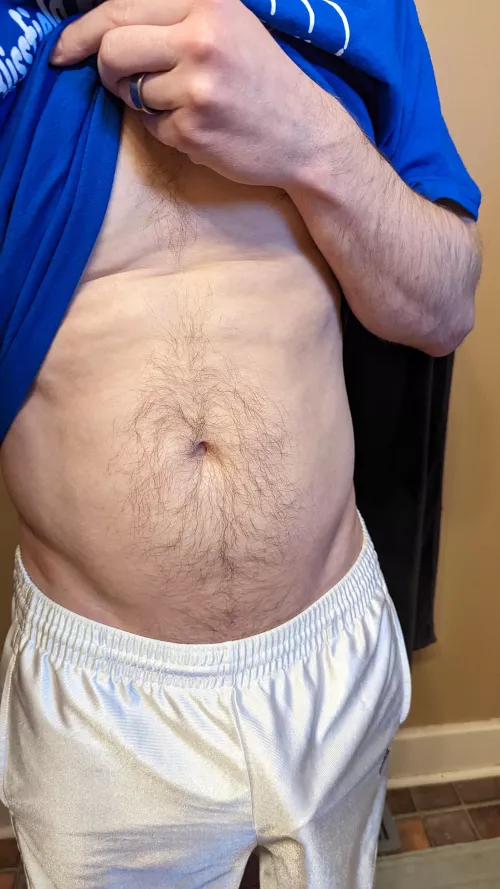 Good morning, enjoy my 34yo dadbod and cock outline I guess lol