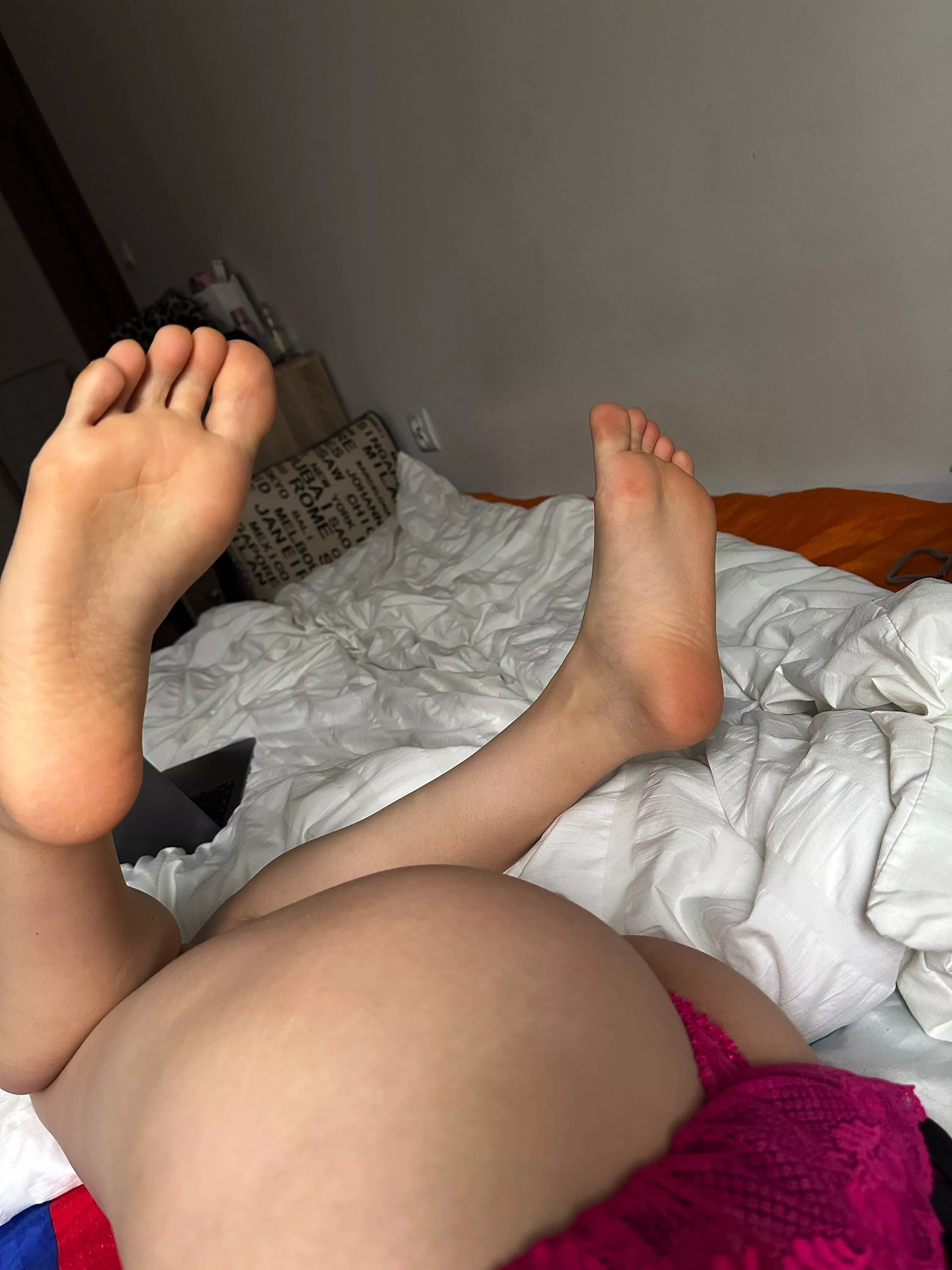 I like it when your dick cums on the ass